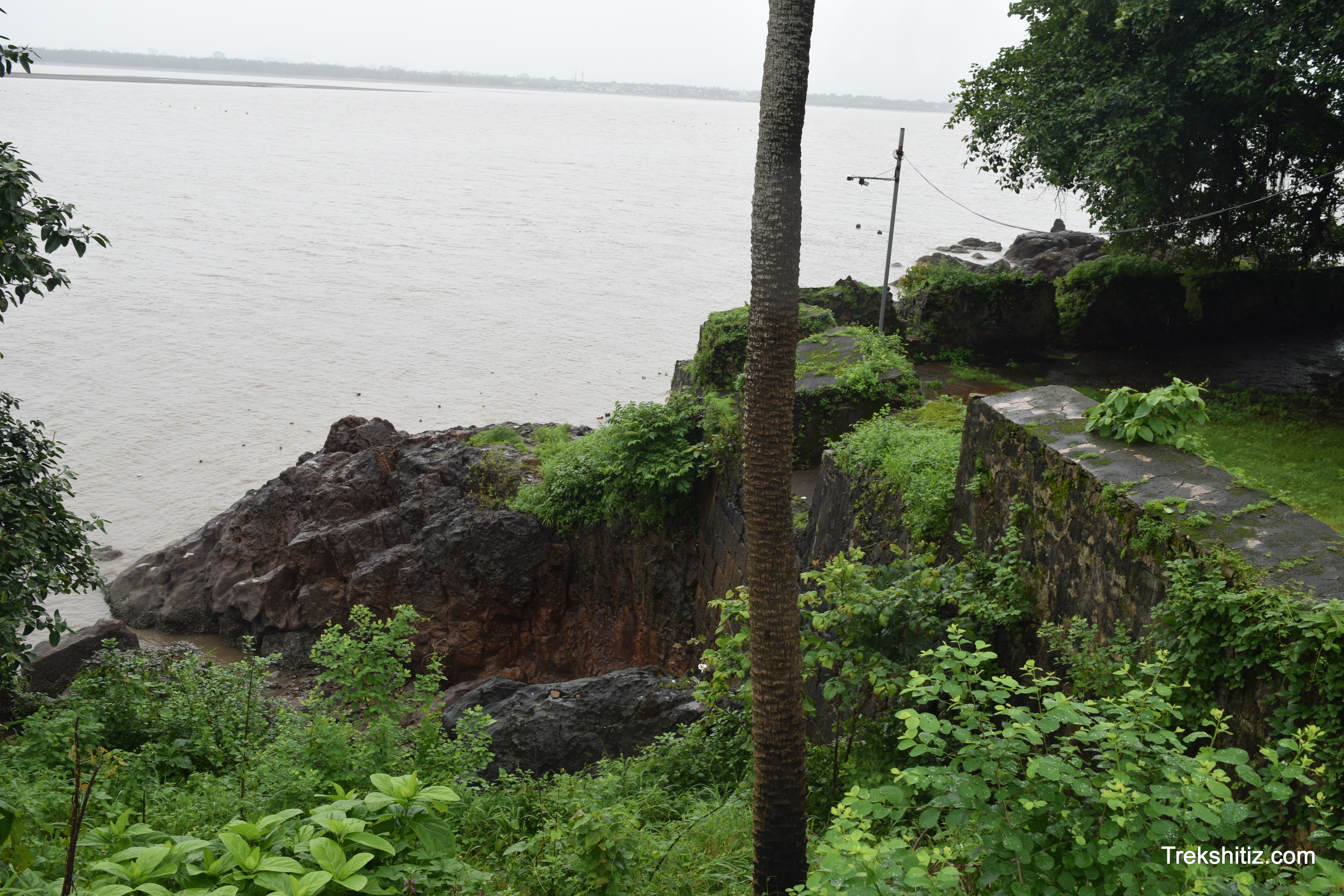 Basation Dharavi Fort